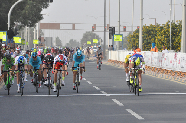 Alexander Kristoff just beats Peter Sagan in stage four of the Tour of Qatar